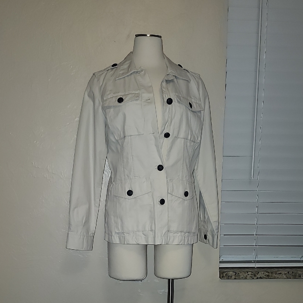 Banana Republic White Utility Jacket with Collared Neckline